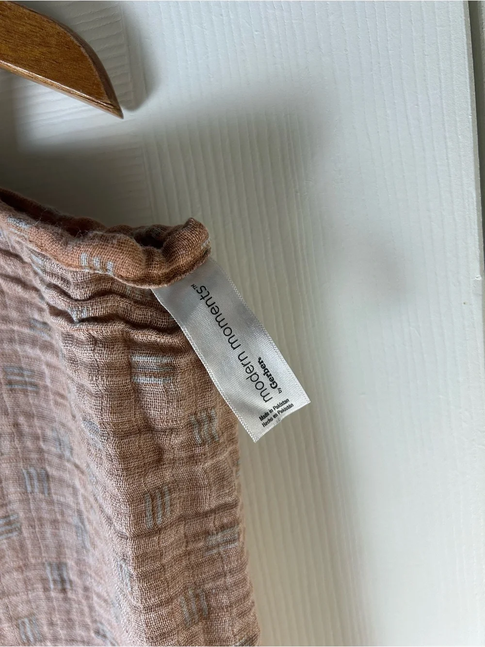 Gerber Modern Moments Baby Swaddle Blanket Gray Print Rust Brown Muslin Cotton